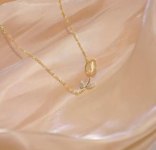 سلسال الوردة الذهبية