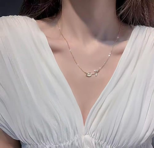 سلسال الوردة الذهبية