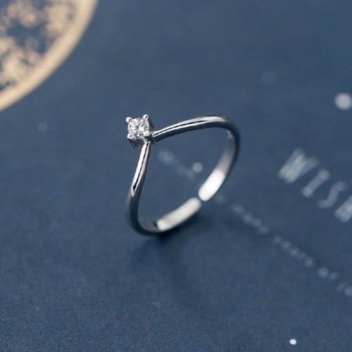 خاتم عتيق بتصميم راقي