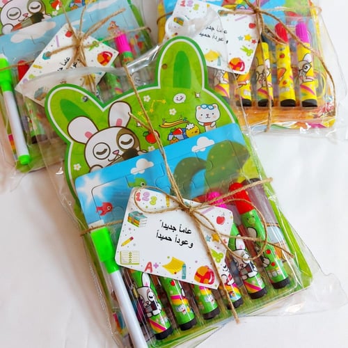 توزيعات للاطفال سبورة وبازل بتصميم متعدد الاشكال