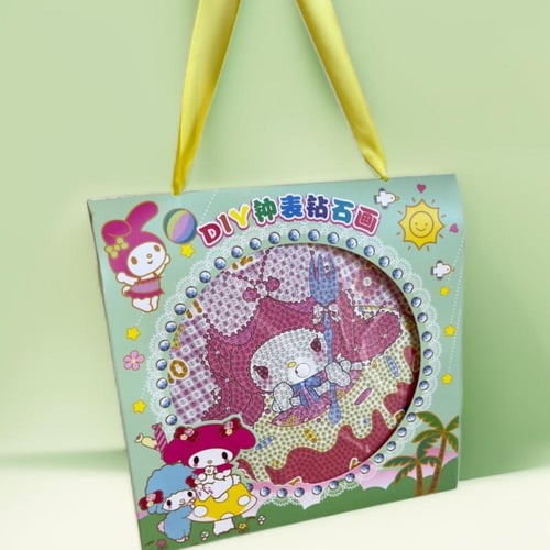 لوحة الماس للاطفال بشكل ساعة