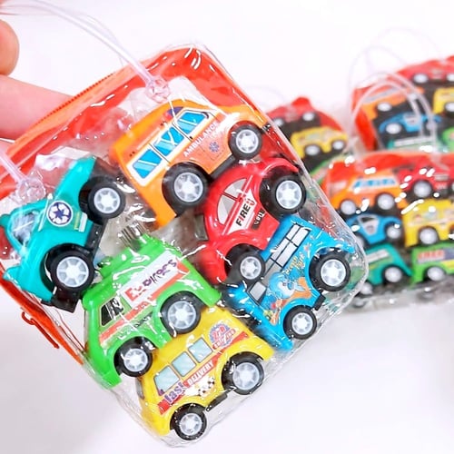 حقيبة سيارات بلاستيكية