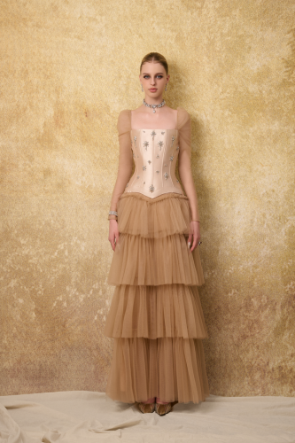 فستان إمبيريوم