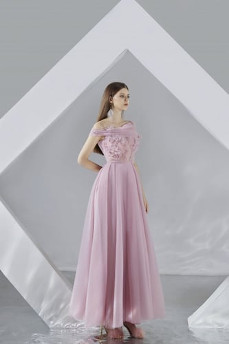 فستان الفراولة