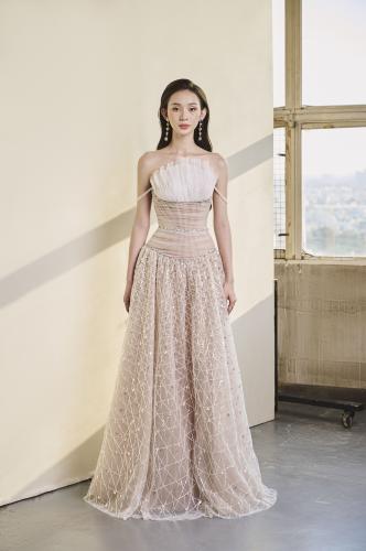 فستان ناتيلي