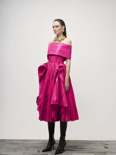 فستان البيلسان