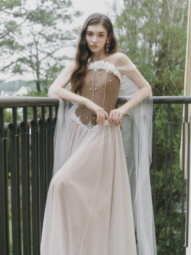 فستان لومينوس