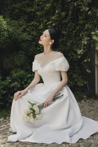 فستان ألسيا