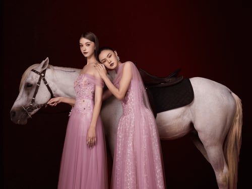 فستان إسثير