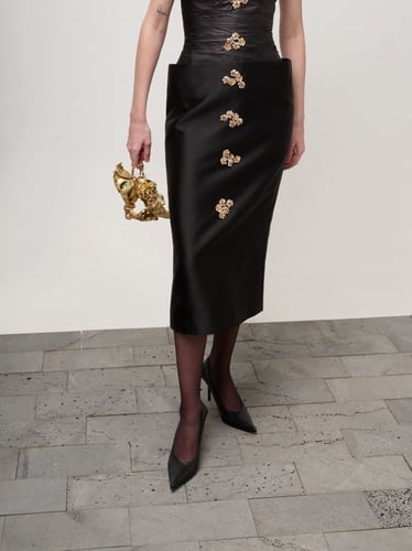 فستان الرفيف