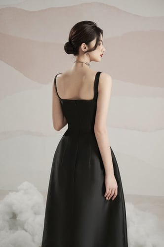 فستان الرافليسيا