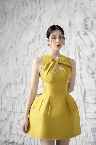 فستان الجنتيانا