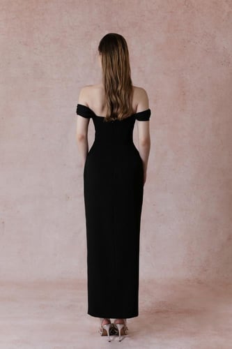 فستان طاهرة