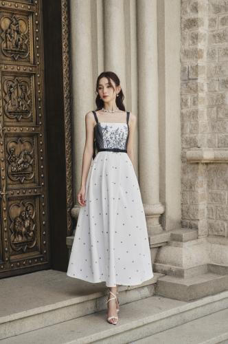 فستان تيانشاني