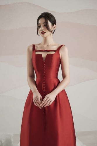 فستان الرافليسيا