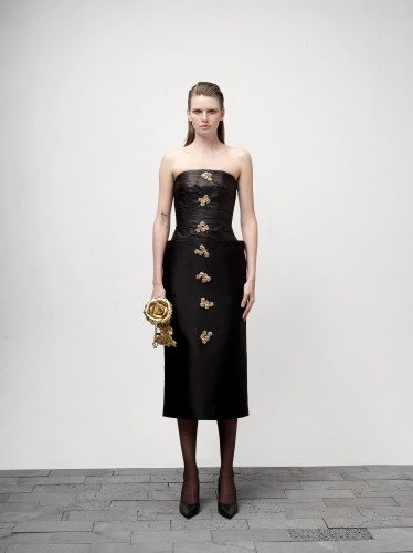 فستان الرفيف