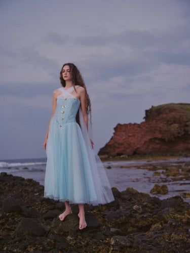 فستان المحيط