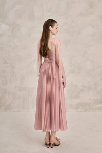 فستان روسالي