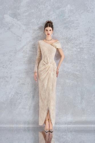 فستان أركتيروس