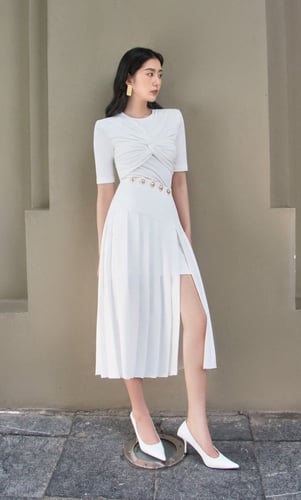 تنورة كلينا