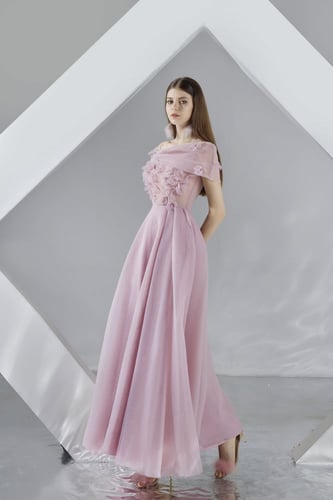 فستان الفراولة