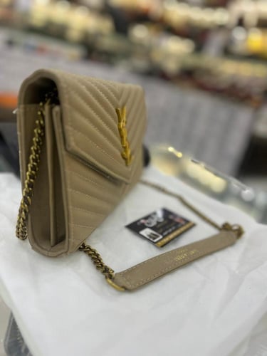 شنطة حجم صغير بيج موديل 1404