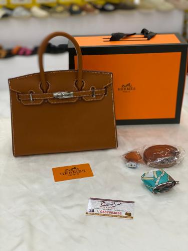 شنطة وسط بني 16975