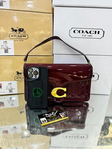 شنطة صغيرة عنابي لامع 6915