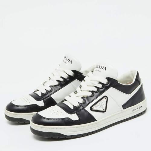 شوز اسود /ابيض موديل 1298