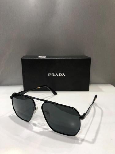 نظارة لون اسود 711