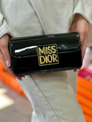 شنطة صغيرة اسود لامع 16769