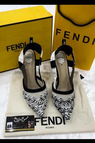 كعب ابيض/اسود 16786