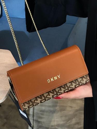 شنطة ميني بيج /بني موديل 1673