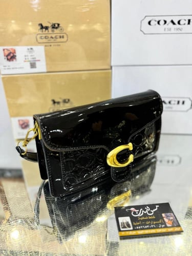 شنطة صغيرة اسود لامع 6917