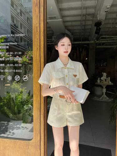 طقم قطعتين بيج موديل 1371