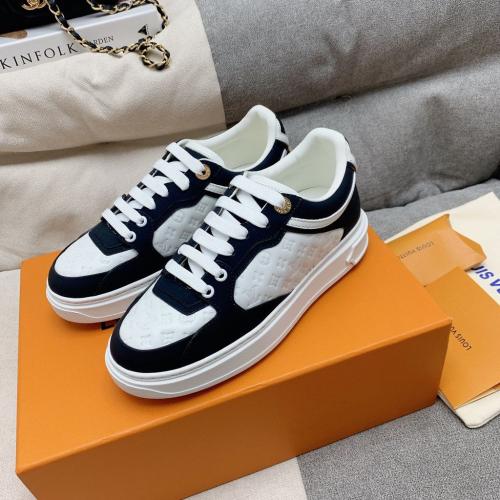 شوز اسود /ابيض موديل 1301