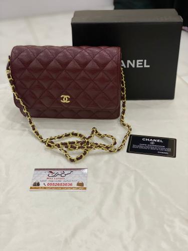 شنطة وسط عنابي 470372