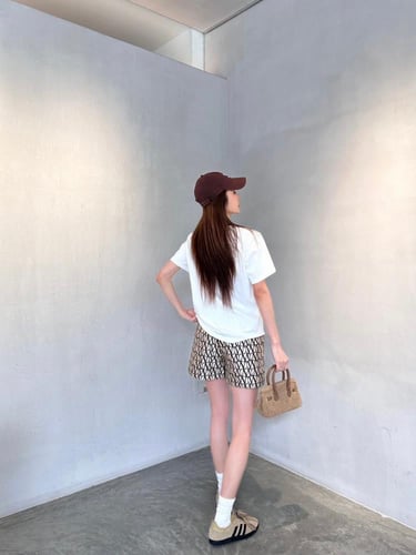 طقم قطعتين ابيض /بيج موديل 1288