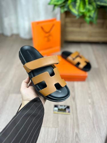 سليبر نسائي بني موديل 25