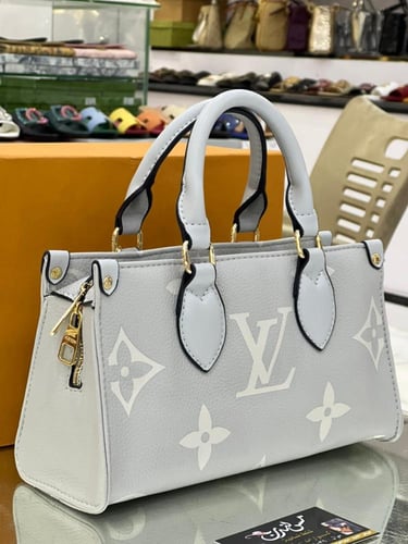 شنطة حجم وسط رمادي 6893