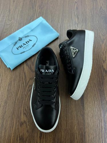 شوز اسود /ابيض موديل 1305