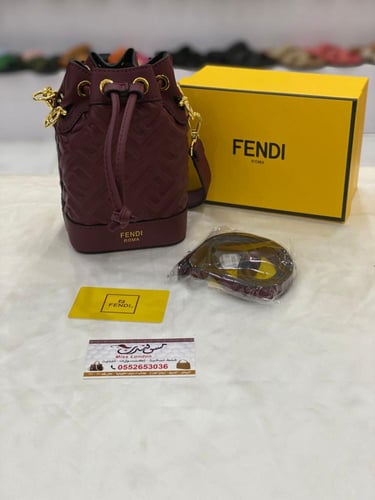 شنطة صغيرة عنابي 16981