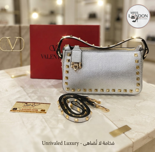 شنطة وسط فضي 13978