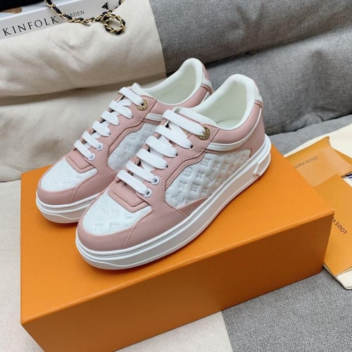 شوز وردي /ابيض موديل 1302