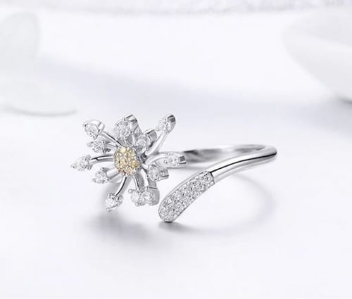 طقم بلوم من الفضة الاسترليني عيار 925 مكون من خاتم...