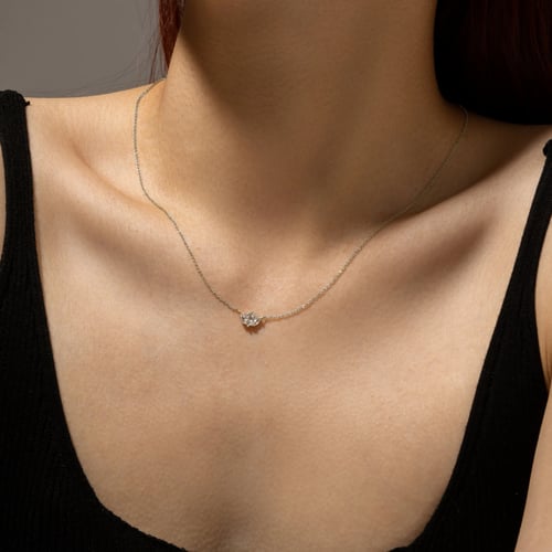 سلسلة نسيم من الفضة الاسترليني عيار 925 مزينة بالز...