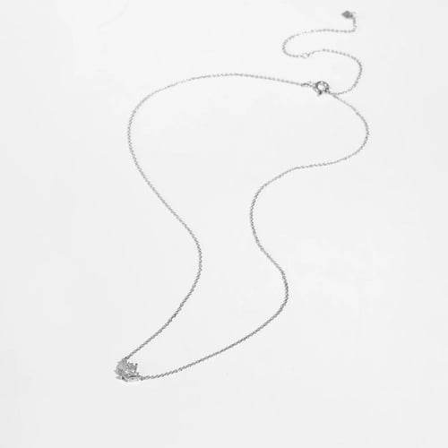 سلسلة نسيم من الفضة الاسترليني عيار 925 مزينة بالز...