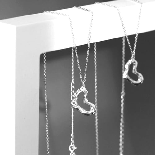 سلسلة قلب الحب من الفضة الاسترليني عيار 925