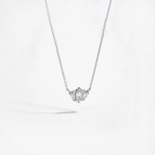 سلسلة نسيم من الفضة الاسترليني عيار 925 مزينة بالز...