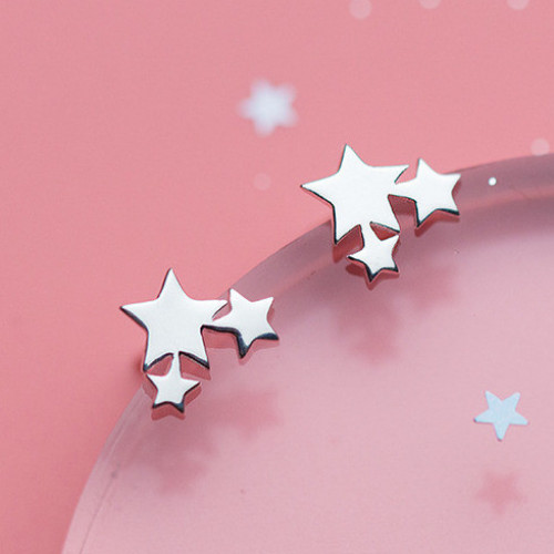 حلق صغير على شكل نجوم من الفضة الاسترليني عيار 925